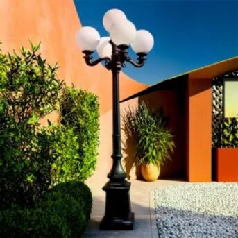 New York, Collectibles, Decorative Light Posts For Yard | The Kings Bay