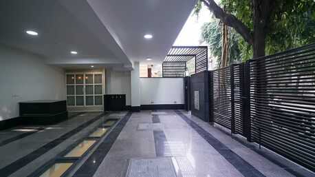 New Delhi, Construction, Best Builders In Delhi NCR For Custom Luxury Homes | Prithu Homes