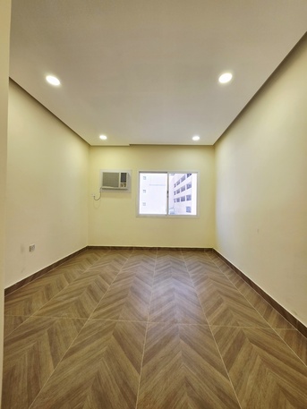 Hoora, Apartments/Houses, BHD 180/month,  2 BR,  Semi Furnished 2 BHK Family Flat With Ewa @180/BD Hoora