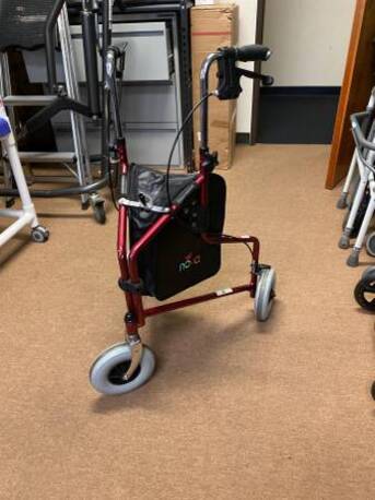 San Diego, Elder Care, Community Support For Seniors: DME Assistance (Wheelchairs & Mobility Items)