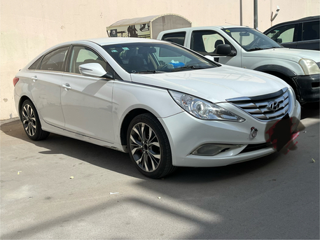 Dammam, Vehicles, Cars & Trucks , SAR 25000,  Hyundai Sonata,  2014,  Automatic,  299000 KM,    For Sale