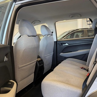 Manama, Vehicles, Cars & Trucks , BHD 4900,  Chevrolet Captiva,  2024,  Automatic,  25000 KM,   Ls