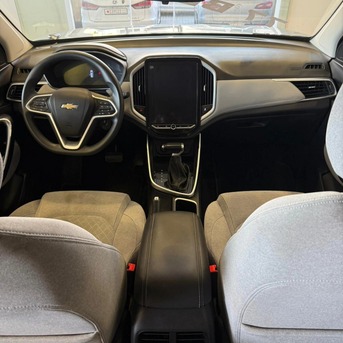 Manama, Vehicles, Cars & Trucks , BHD 4900,  Chevrolet Captiva,  2024,  Automatic,  25000 KM,   Ls