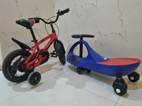 Hoora, Bicycles, BHD 7,  Kids Bycycle With Training Wheels And A Push Scooter