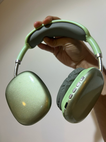 Riyadh, Electronics, SAR 150,  Wireless Weightless Headphone