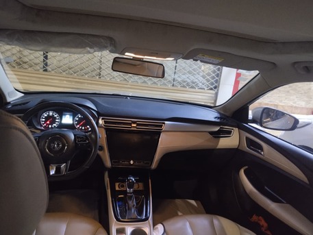 Al Rabwah, Vehicles, Cars & Trucks , SAR 33000,  MG 5,  2021,  Automatic,  140000 KM,  MG5-Full Option  - Al Rabwah, Riyadh
