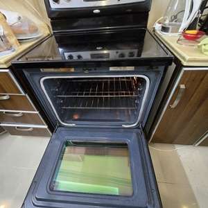 SAR 300,  Super  - Must Go By Today! - Final Exir - High Quality Appliances And Furniture