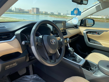 Khobar, Items Wanted, Toyota Rav4 XLE, RAV 4