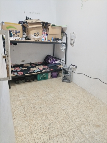 Madinah, Housing Exchanges, SAR 400/month,  Studio,  Bed Space Available In Madina Mumsha Al Hijra