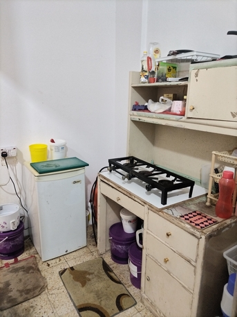 Madinah, Housing Exchanges, SAR 400/month,  Studio,  Bed Space Available In Madina Mumsha Al Hijra