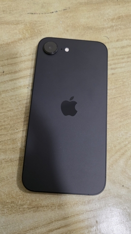 Dammam, Mobile Phones, SAR 1600,  IPhone 16e