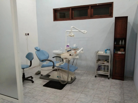 Jakarta, Business, Dokter Gigi Handoko SpKG