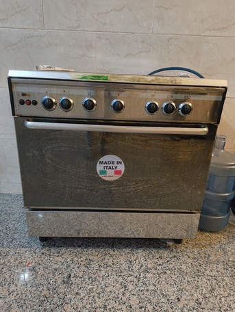 Jeddah, Appliances, SAR 550,  5 BURNER COOKING RANGE WITH OVEN AND GRILL FOR SALE