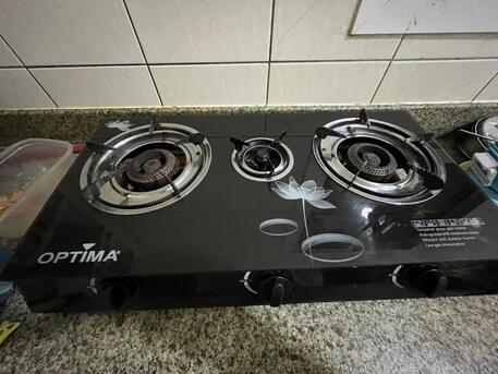 Riffa, Household Items, BHD 7,  3 Burner Glass Top Gas Stove And Baby Stroller