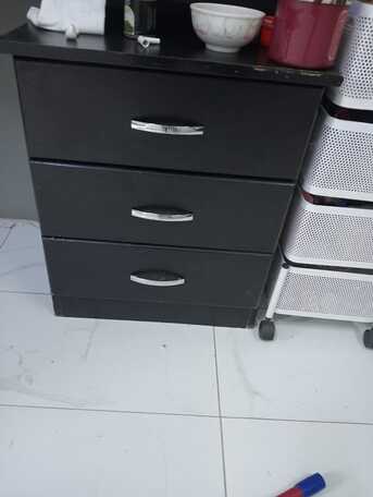 Riyadh, Furniture, SAR 300,  King Size Bed With 2 Side Tables For SALE