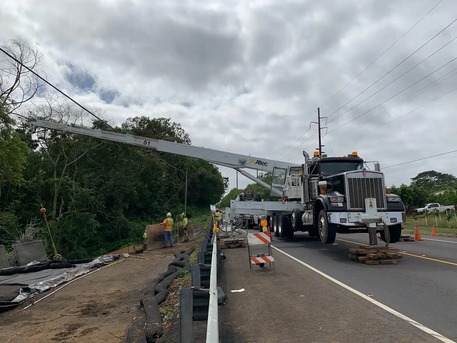 New York, Business, Expert Hawaii Crane Solutions In Hilo | Arborist Services