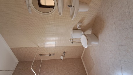 Gudaibiya, Apartments/Houses, BHD 260/month,  2 BR,  Flat For Rent In Gudaibiya Including EWA