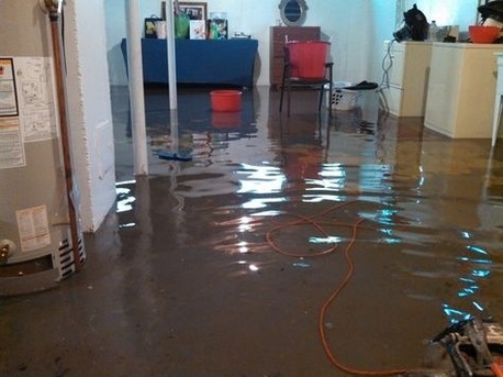 San Diego, Cleaning, Your Basement Is Now A Swimming Pool, And This San Diego Flood Restoration Expert Will Sav