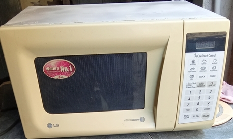 Muharraq, Electronics, BHD 5,  Microwave For Sale..free Delivery