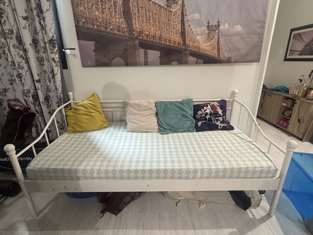 Riyadh, Furniture, SAR 800,  Single Kids Metal Bed From Home Box