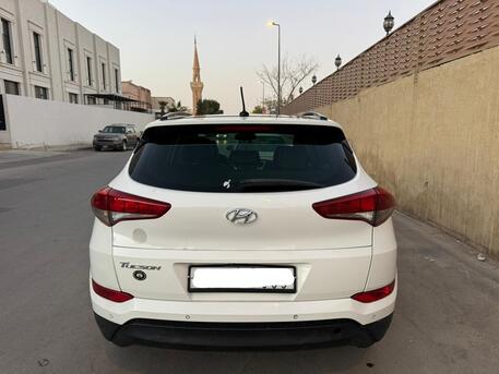 Riyadh, Vehicles, Cars & Trucks , SAR 37500,  Hyundai Tucson,  2016,  Automatic,  416000 KM,