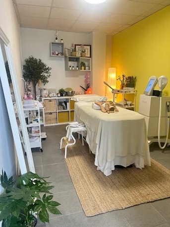 Geneva, Beautician, Imena Luxe Beaut&eacute;