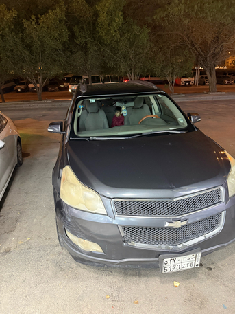 Riyadh, Vehicles, Cars & Trucks , SAR 13000,  Chevrolet Traverse,  2010,  Automatic,  300000 KM,