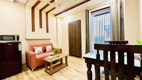 Gurgaon, Apartments/Houses, INR 4500/month,  Furnished,  1 BR,  450 Sq. Feet,  1 BHK Apartment Beautiful Self-catered Service Apartments Near Medanta Medicity