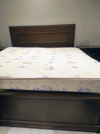 Riyadh, Household Items, SAR 500,  Bed Set With Side Tables & Mattress