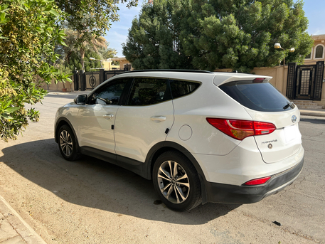 Al Murabba, Vehicles, Cars & Trucks , SAR 39500,  Hyundai Santa Fe,  2016,  Automatic,  325000 KM,