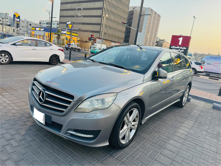 Dammam, Vehicles, Cars & Trucks , SAR 65000,  Mercedes-Benz R-Class,  2012,  Automatic,  282000 KM,  Well Maintained Merc R300 For Sale
