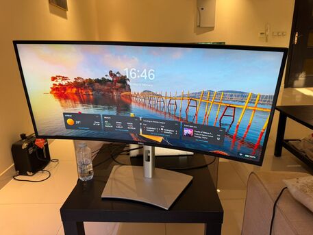 Riyadh, Computers, SAR 1200,  Dell 34-inch Curved Monitor