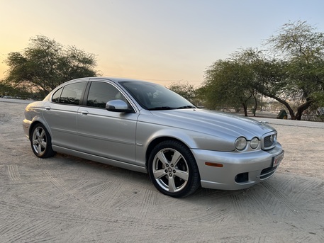 Manama, Vehicles, Cars & Trucks , BHD 1200,  Jaguar X-Type,  2009,  Automatic,  165000 KM,    - V6 2.0 (X400)
