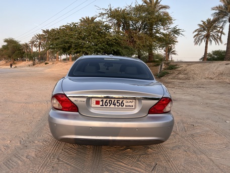Manama, Vehicles, Cars & Trucks , BHD 1200,  Jaguar X-Type,  2009,  Automatic,  165000 KM,    - V6 2.0 (X400)