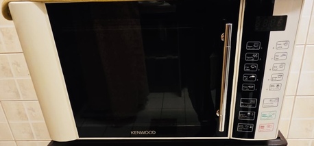 Riyadh, Electronics, SAR 300,  Oven