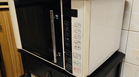 Riyadh, Electronics, SAR 300,  Oven