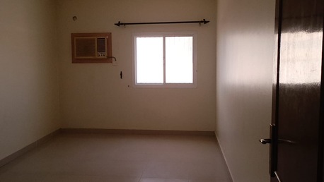 Sanabis, Rooms Available, BHD 220/month,  115 BD Roommate Needed Near Dana Mall Can Shift Immediately In March