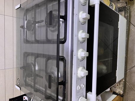 Gudaibiya, Appliances, BHD 20,  Gas Stove With 4 Burners With Cylinder