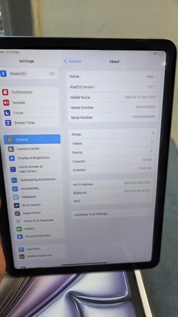 Dammam, Mobile Phones, SAR 1700,  IPad Air M2