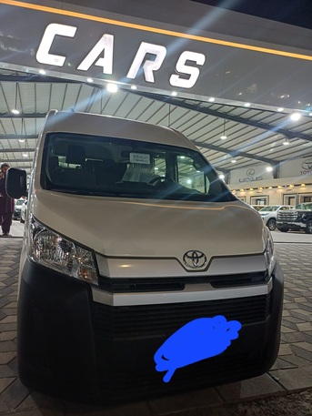 Jubail, Passenger Transport, Toyota Hiace 2026 Diesel Available For Rent