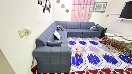 Akrabia, Household Items, SAR 500,  200x200 Bed Set Cupboard Dressing Table And Sofa Set