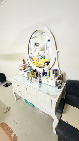 Akrabia, Household Items, SAR 500,  200x200 Bed Set Cupboard Dressing Table And Sofa Set