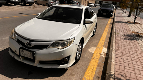 Riyadh, Vehicles, Cars & Trucks , SAR 35000,  Toyota Camry,  2013,  Automatic,  248000 KM,   GLX  &ndash; Full Option &ndash; Sunroof &ndash; Reverse Camera &ndash; Fahas Done &ndash; Just Buy & D