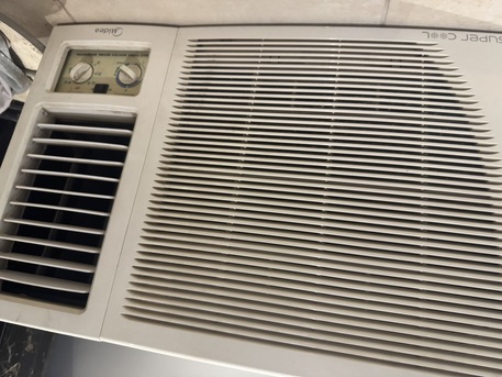 Jeddah, Air Conditioners, SAR 500,  Sell Window AC 500 SAR In Ghulail