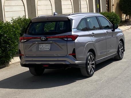 Riyadh, Vehicles, Cars & Trucks , SAR 59500,  TOYOTA VELOZ,  2025,  Automatic,  5000 KM,  MID OPTIONS 7 SEATER PUSH START SMART ENTERY