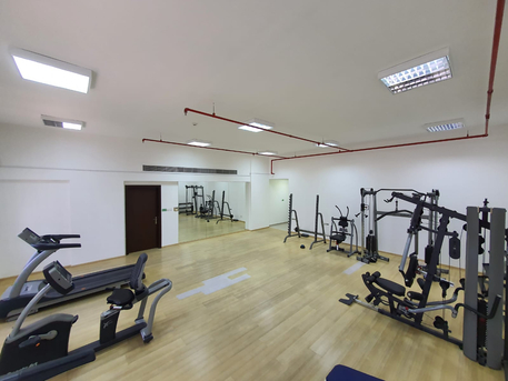 Juffair, Real Estate For Sale, BHD 52000,  6 BR,  2 Bedrom 2 Bathroom Furnished Flat