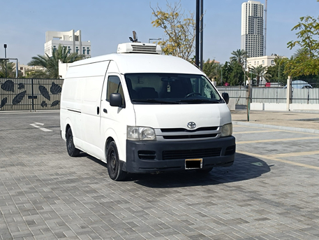 Salmaniya, Vehicles, Cars & Trucks , BHD 3600,  Toyota Hi-Ace,  2010,  Manual,  257000 KM,  Chiller Van - GOOD CONDITION - CALL: 33662799