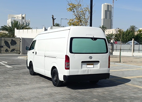 Salmaniya, Vehicles, Cars & Trucks , BHD 3600,  Toyota Hi-Ace,  2010,  Manual,  257000 KM,  Chiller Van - GOOD CONDITION - CALL: 33662799
