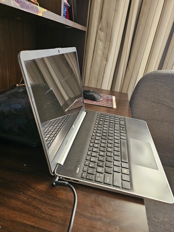 Manama, Computers, BHD 100, HP 15-dy1xxx, I5-1035G1 10th Gen, 15.6