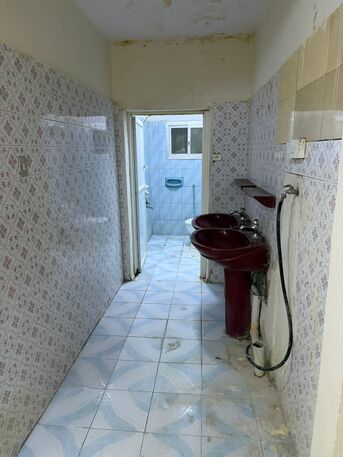 Riyadh, Apartments/Houses, SAR 36000/year,  5 BR,  Villa For Family Or Bachelors